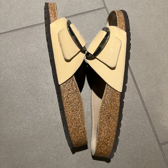 Madrid Big Buckle Nubuck Leather Almond Sandals Size EU 39 (8-8.5 US) - Picture 2 of 11